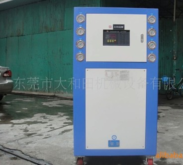 是什么致使工業(yè)冷凍機組發(fā)展中的尷尬局面