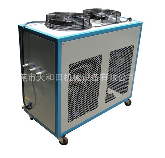 何為真正的【小型冷水機(jī)】，滾輪模溫機(jī)，極冷極熱模溫機(jī)