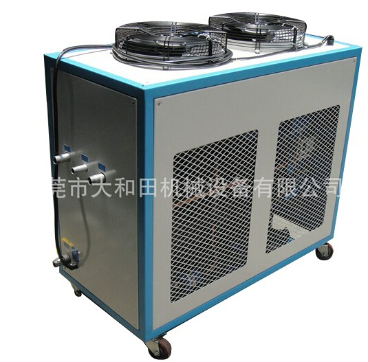 【小型冷水機(jī)】?jī)?yōu)勢(shì)多多才能夠氣場(chǎng)強(qiáng)大！