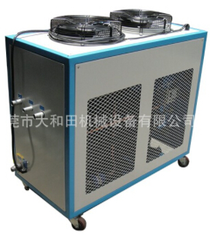 小型冷水機(jī)的基本組成結(jié)構(gòu)